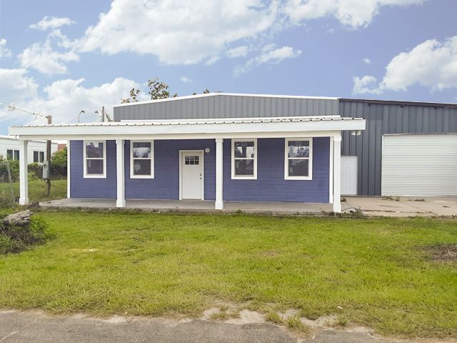 Panama City Warehouse For Sale: 2733 Orlando Rd, Panama City, FL 32405